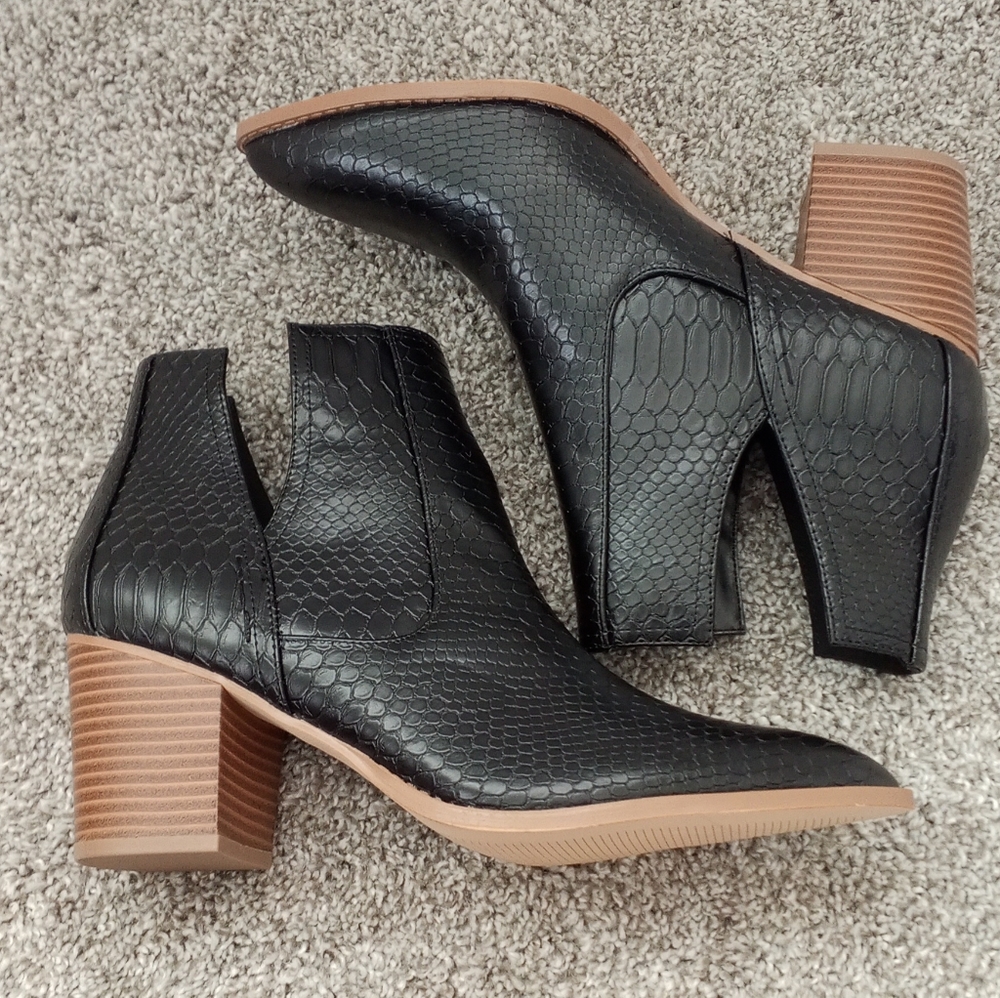 WOMEN POINTED TOES ANKLE BOOTIES SIZE 10